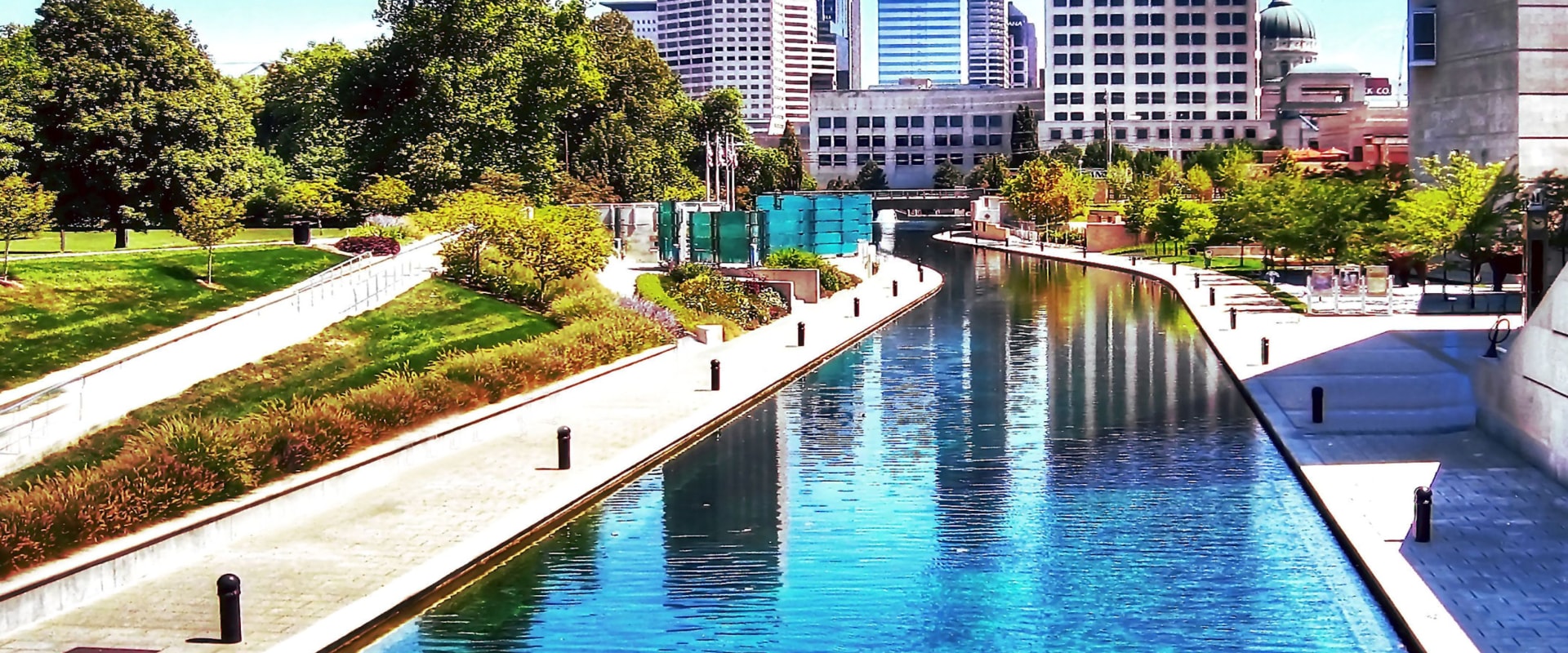 How expensive is living in indianapolis?